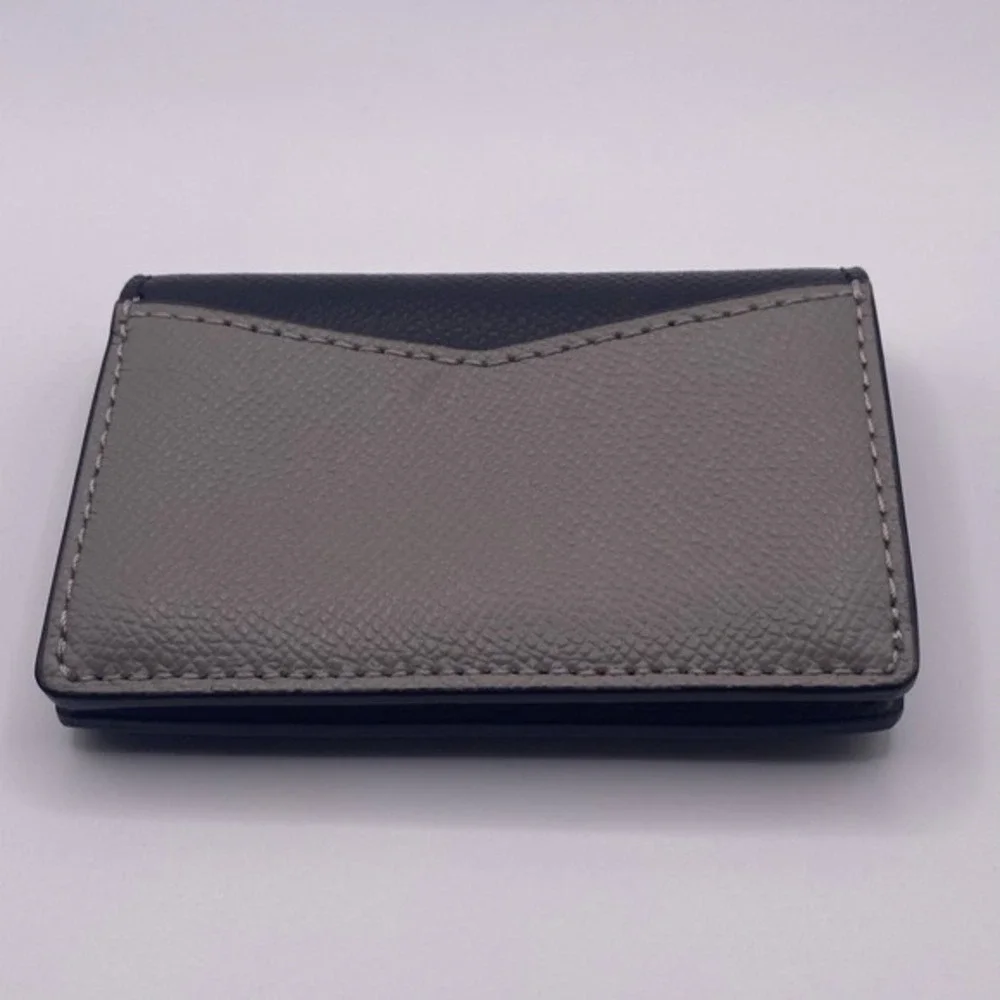 Michael Kors Jet Set Gray Black‎ Flap Card ID Holder